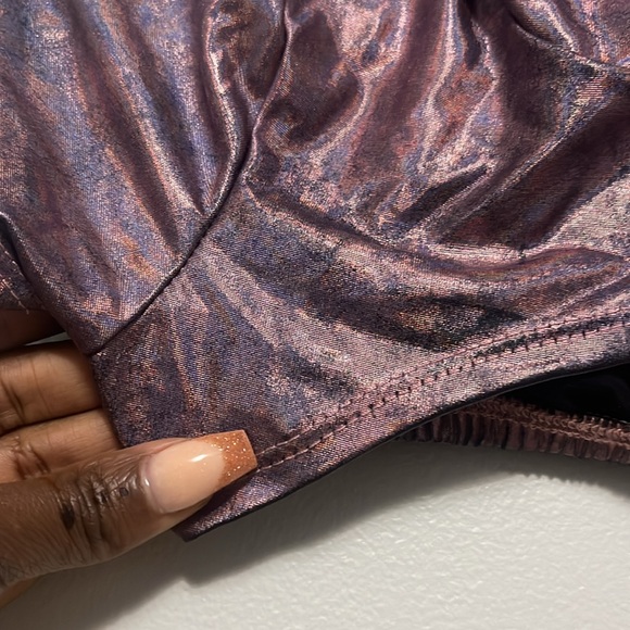 Fashionnova Nova kids Cropped Top - Picture 3 of 3